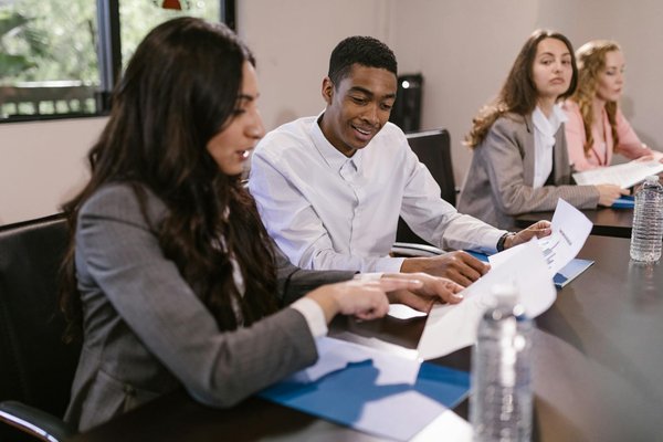 Découvrez les magiciens du 77 : l'illusion pour vos événements